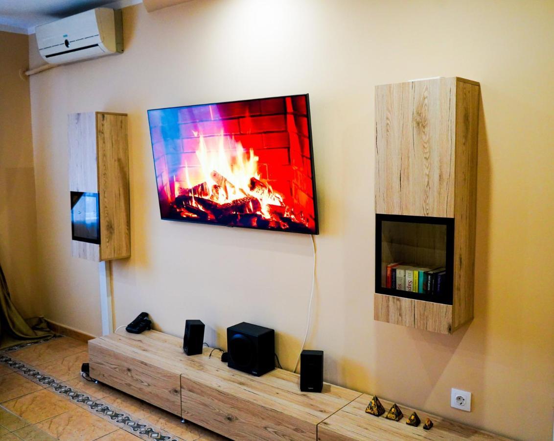 Apartament Rezidential Cero ทิมิชัวรา ภายนอก รูปภาพ