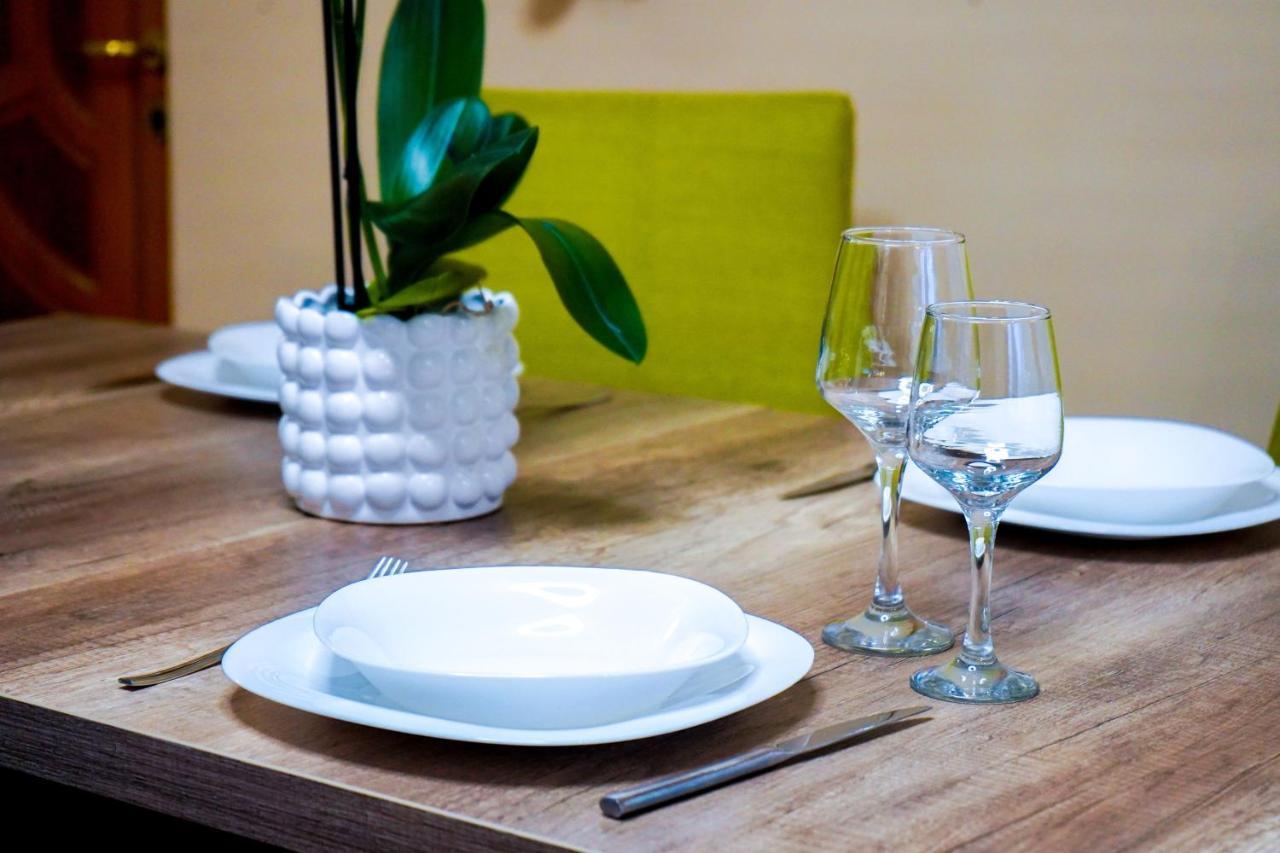 Apartament Rezidential Cero ทิมิชัวรา ภายนอก รูปภาพ