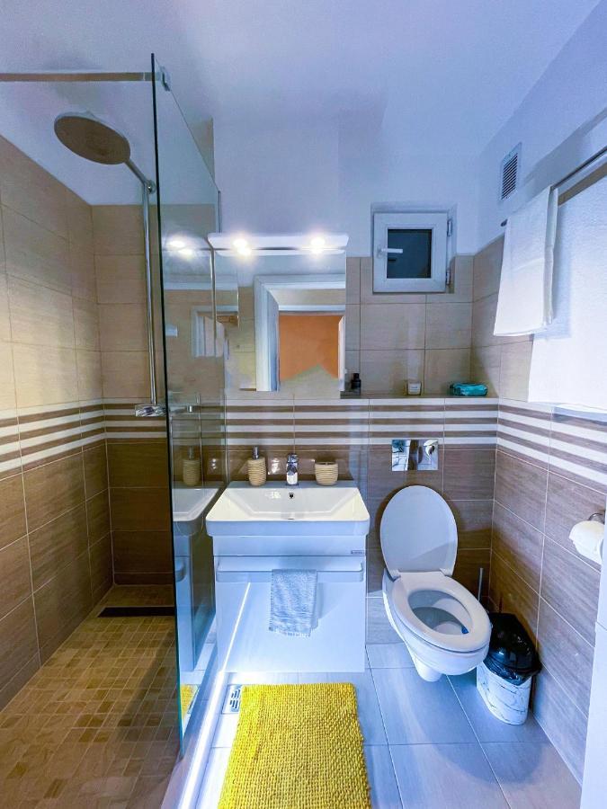 Apartament Rezidential Cero ทิมิชัวรา ภายนอก รูปภาพ