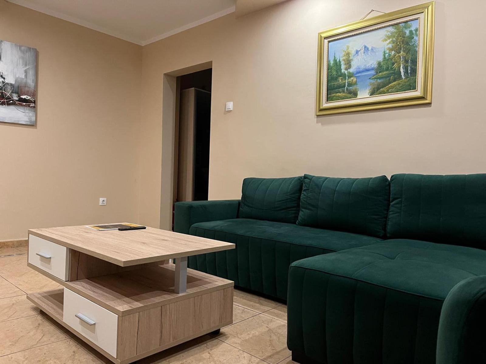 Apartament Rezidential Cero ทิมิชัวรา ภายนอก รูปภาพ